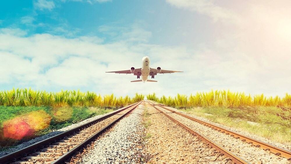 سفر با هواپیما یا قطار؟